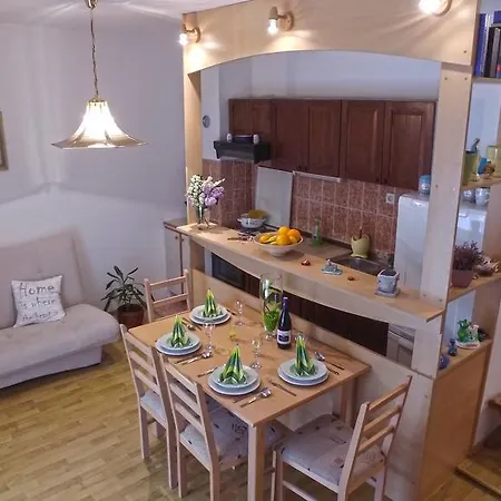 Branko Apartment *