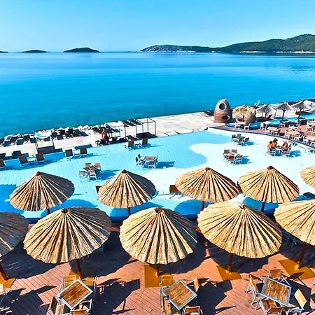 Apartment Branko Brodarica (Sibenik-Knin)